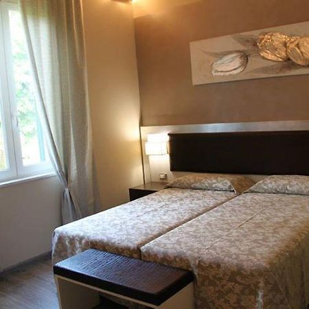 Il Viale B&B Понтедера Экстерьер фото